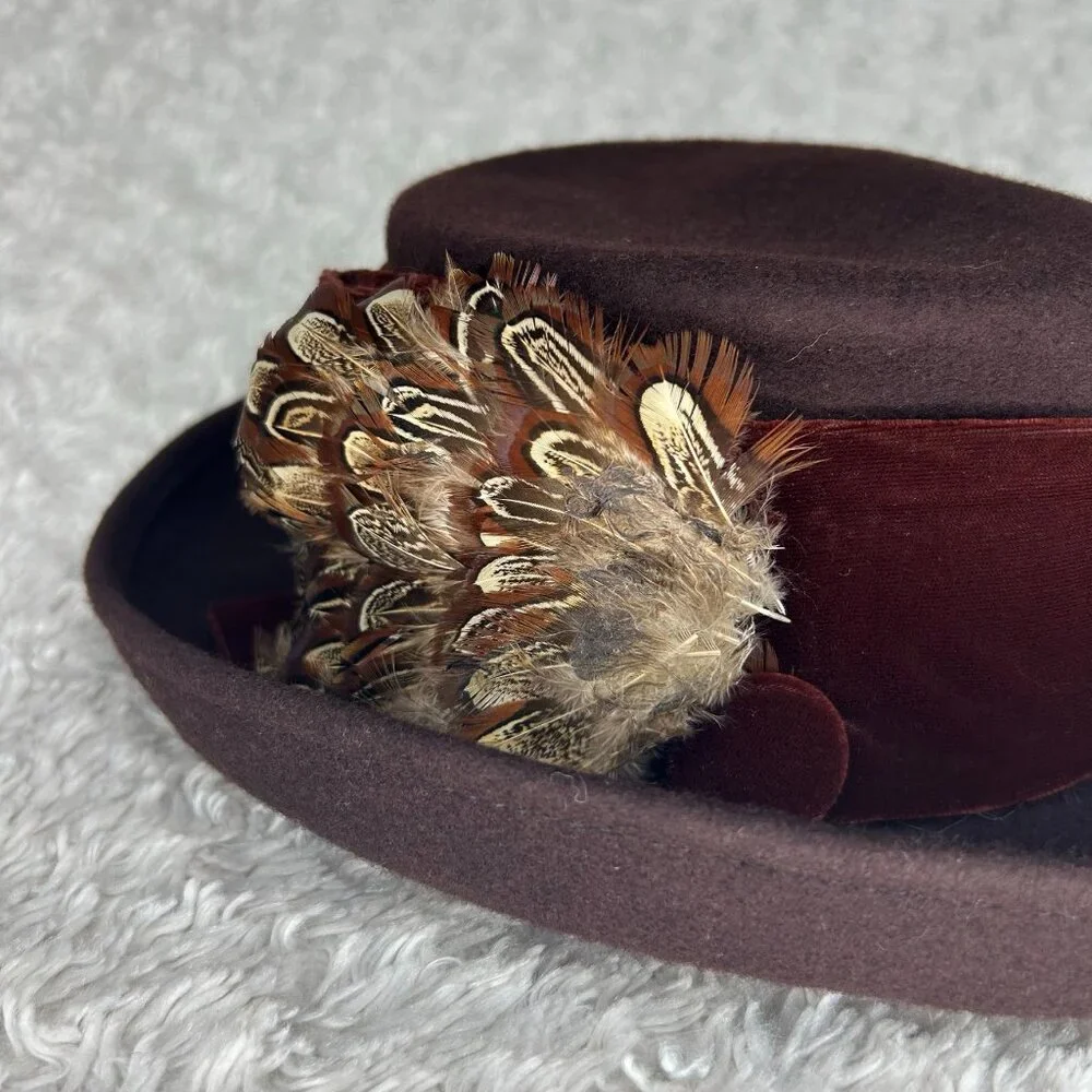 Caldwell West‎ Gold Made in the USA 100 Wool